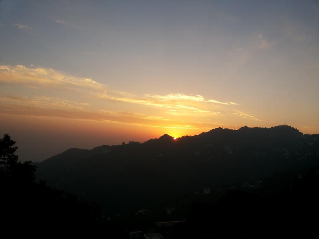 Valley View Hotel Mussoorie Esterno foto